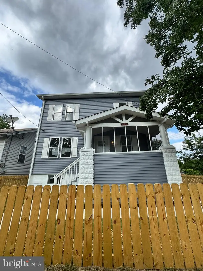 2932 Yost Pl Ne, Washington, DC 20018 - Image #1