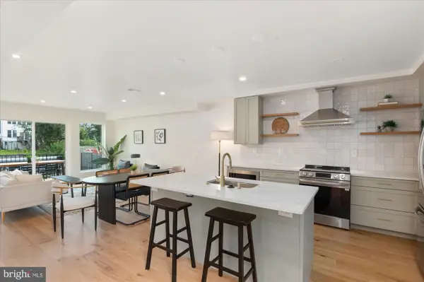 318 Webster St Nw #ph, WASHINGTON, DC 20011