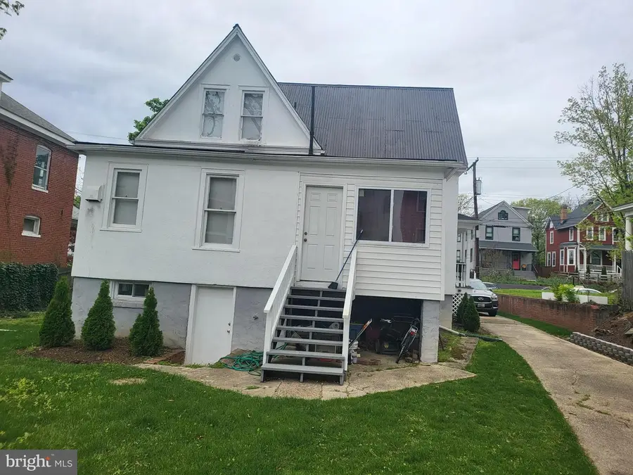 7123 Chestnut St Nw, Washington, DC 20012 - Image #2