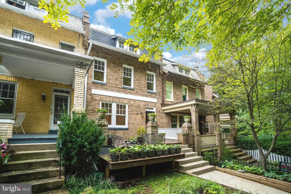 2030 Pierce Mill Rd Nw, Washington, DC 20010 - Image #1