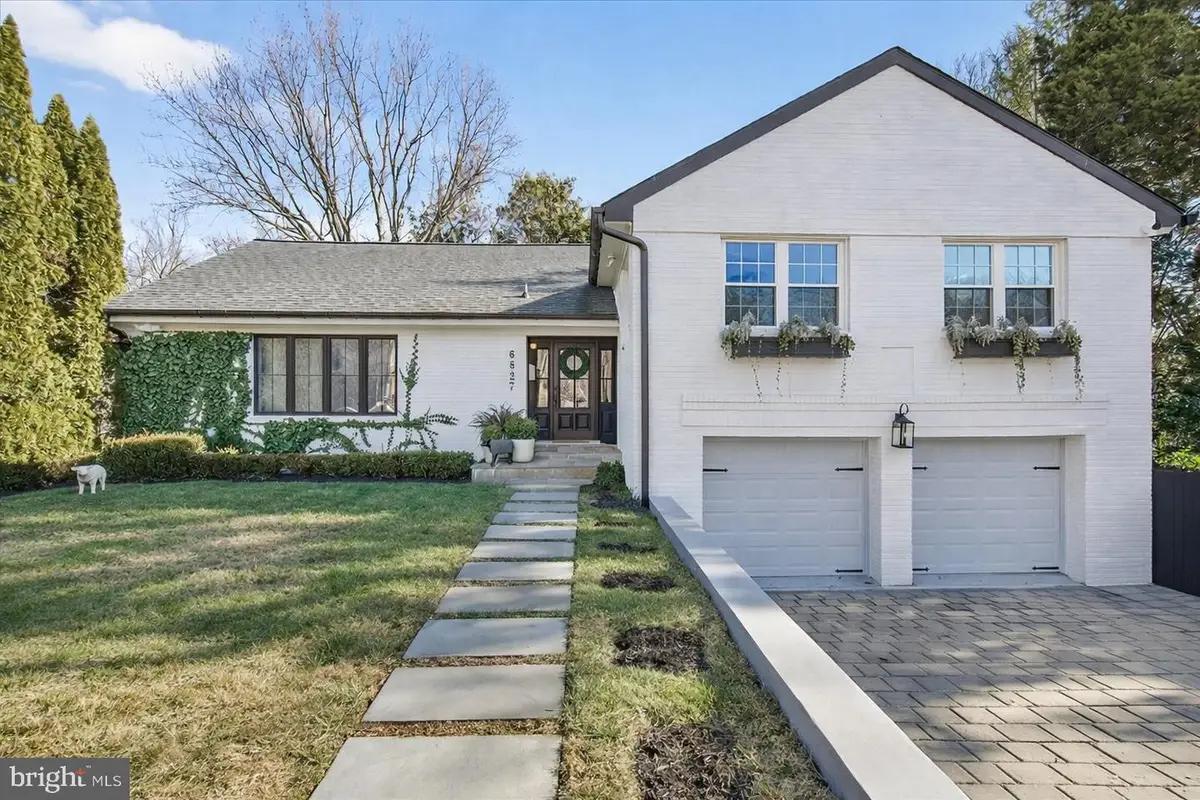 6827 32nd St Nw, Washington, DC 20015 - #1