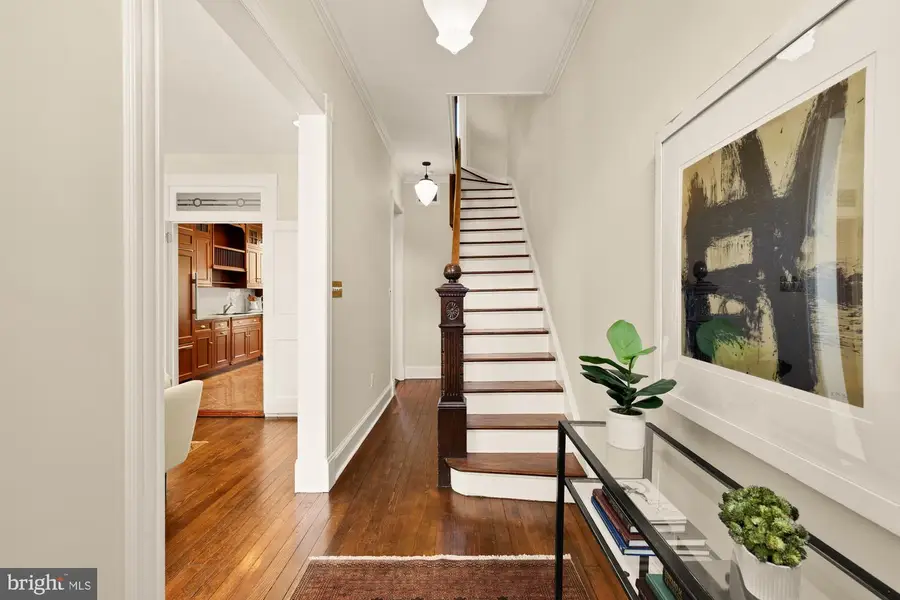 111 5th St Se, Washington, DC 20003 - #2