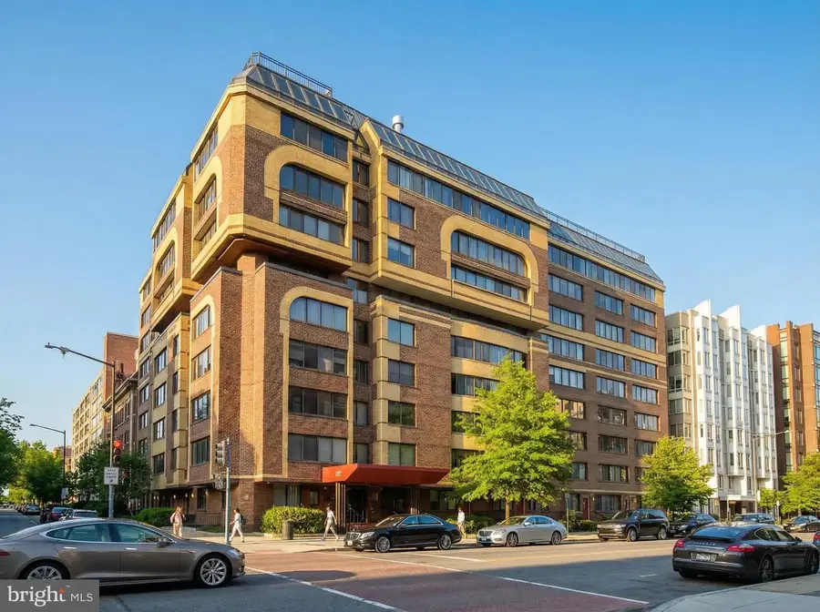 1245 13th St Nw #208, Washington, DC 20005 - #2