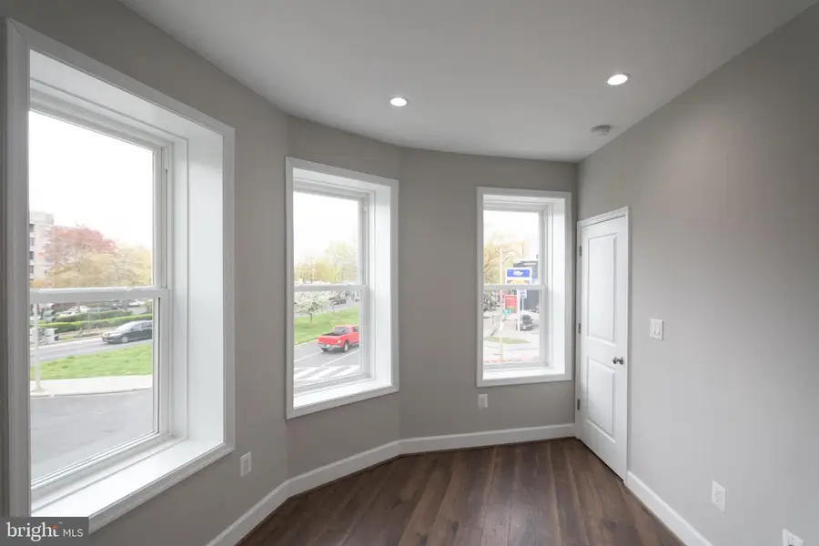 1302 Pennsylvania Ave Se, Washington, DC 20003 - Image #3