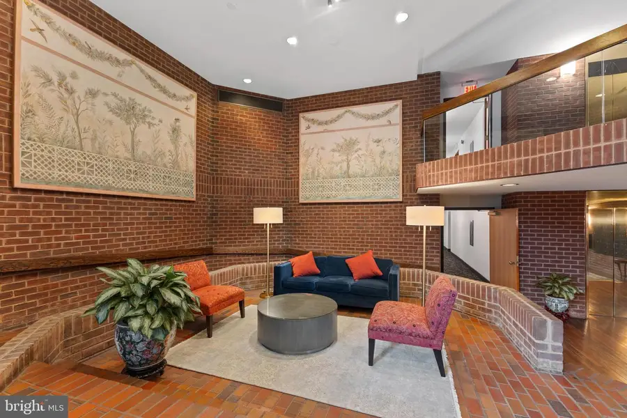 1099 22nd St Nw #601, Washington, DC 20037 - Image #2