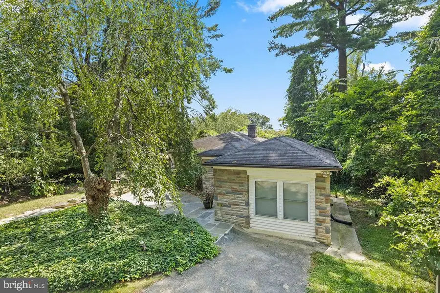 2908 University Ter Nw, Washington, DC 20016 - #2