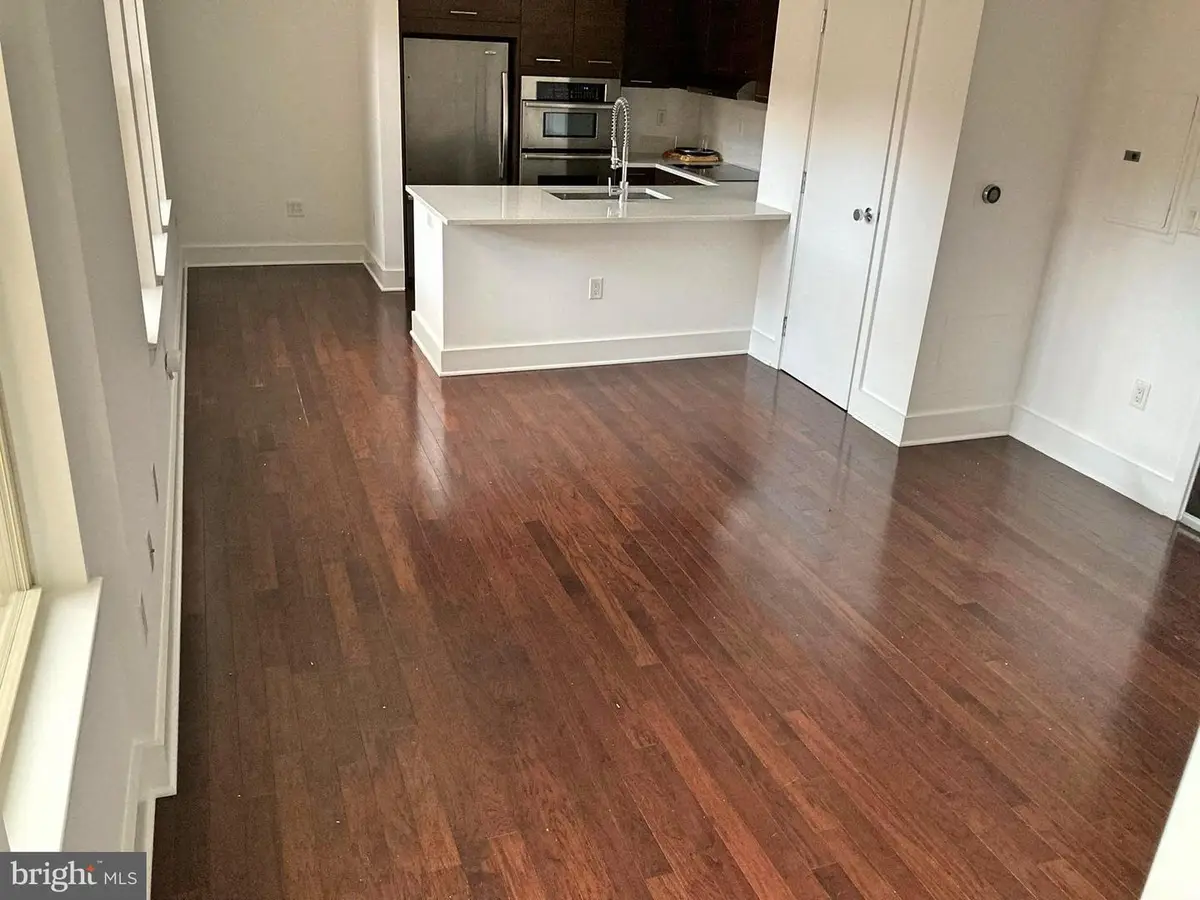 1020 Monroe St Nw #204, Washington, DC 20010 - Image #1