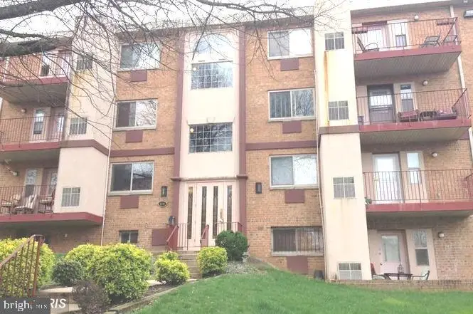 4116 Ames St Ne #203, Washington, DC 20019 - Image #1