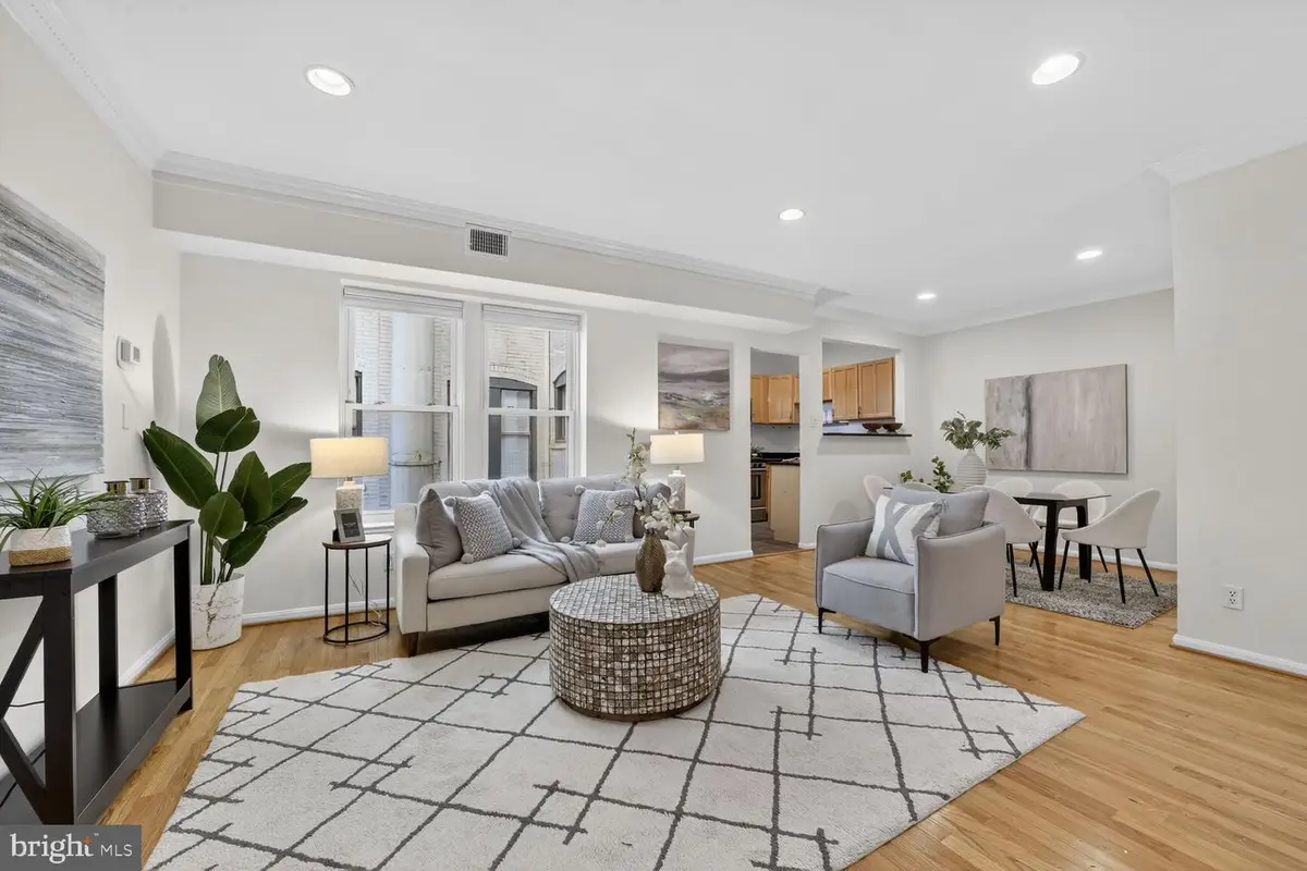 1669 Columbia Nw #313, Washington, DC 20009 - Image #1