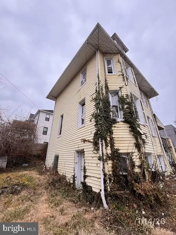 2015 Douglas St Ne, Washington, DC 20018 - Image #3