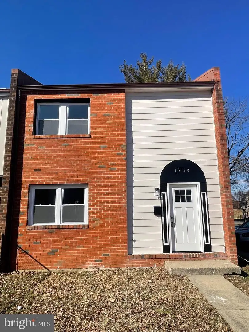 1360 Barnaby Ter Se, Washington, DC 20032 - Image #1