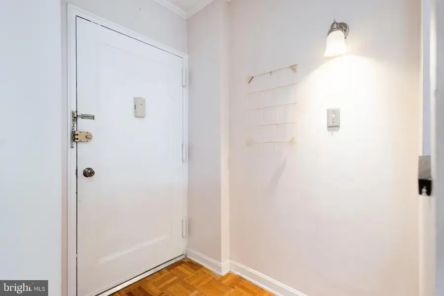 3825 Davis Pl Nw #103, Washington, DC 20007 - Image #3