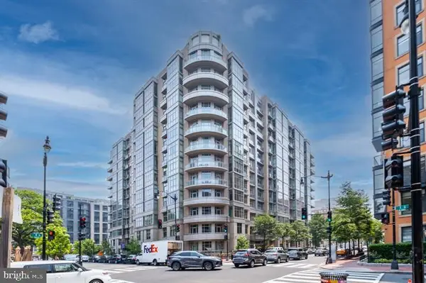 811 4th St Nw #1215, WASHINGTON, DC 20001