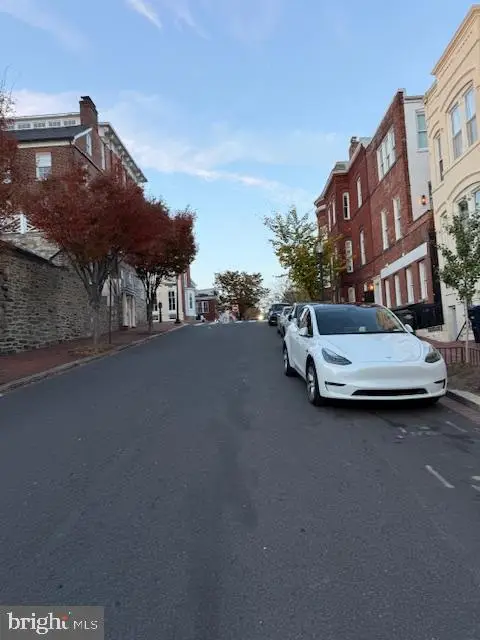 1211 34th St Nw, Washington, DC 20007 - Image #3