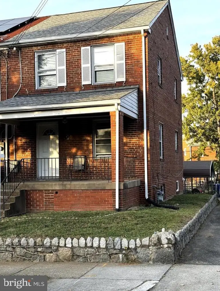 1910 T Pl Se, Washington, DC 20020 - #1