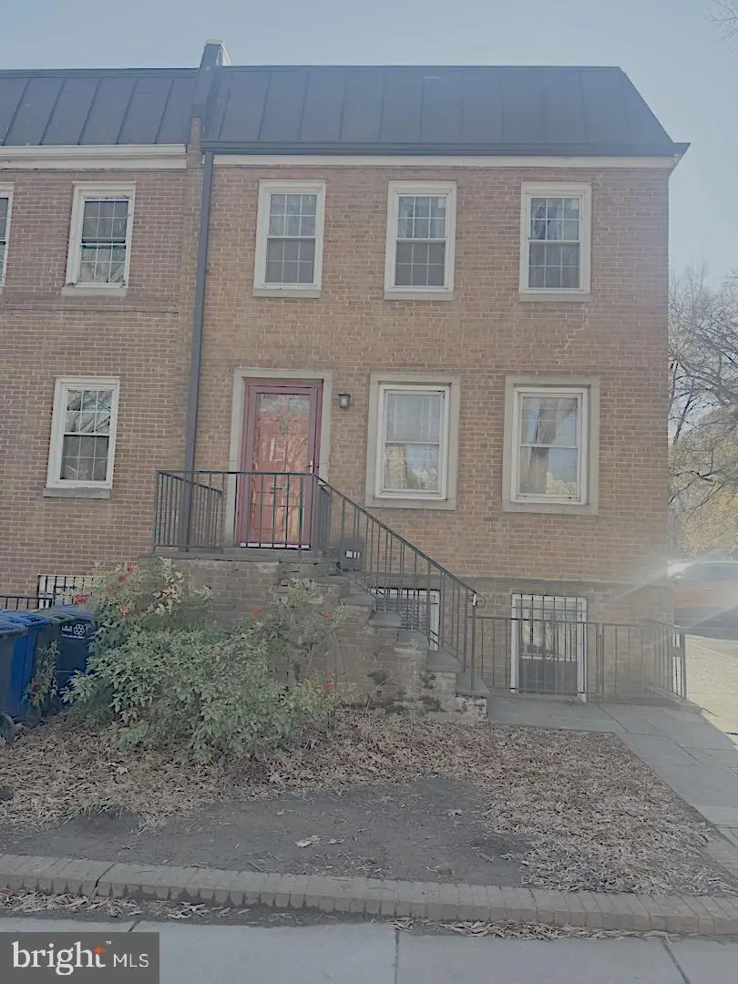 626 G St Sw, Washington, DC 20024 - #1