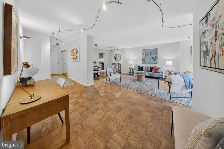 3001 Veazey Ter Nw #612, Washington, DC 20008 - Image #2