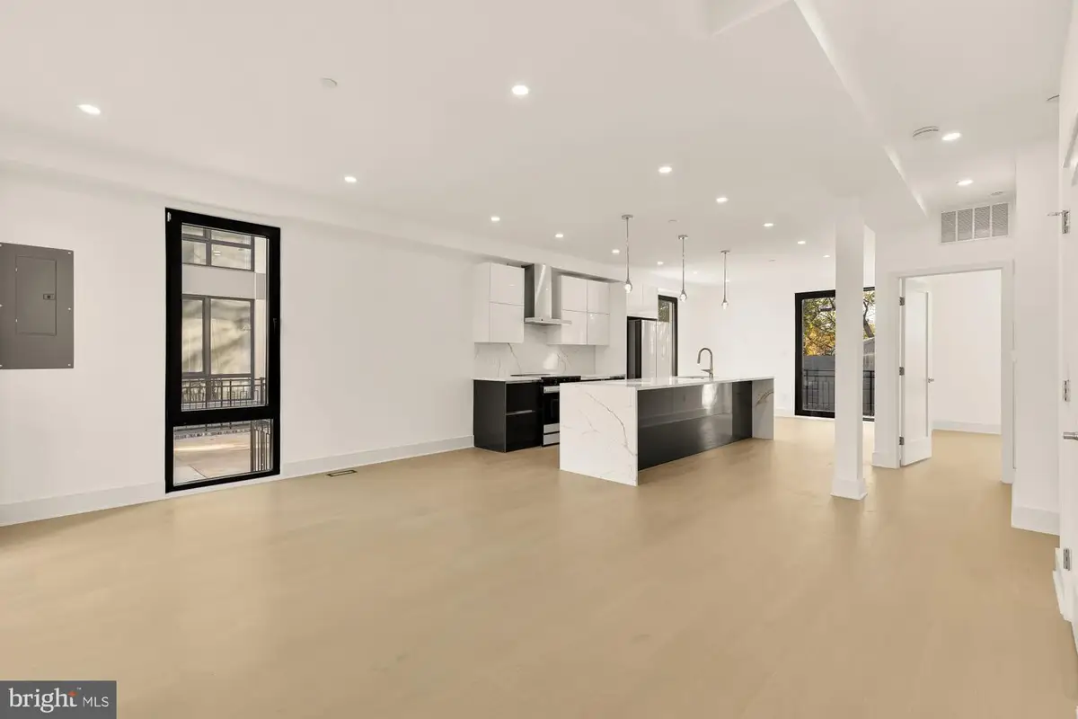 1810 Central Pl Ne #1, Washington, DC 20002 - Image #1