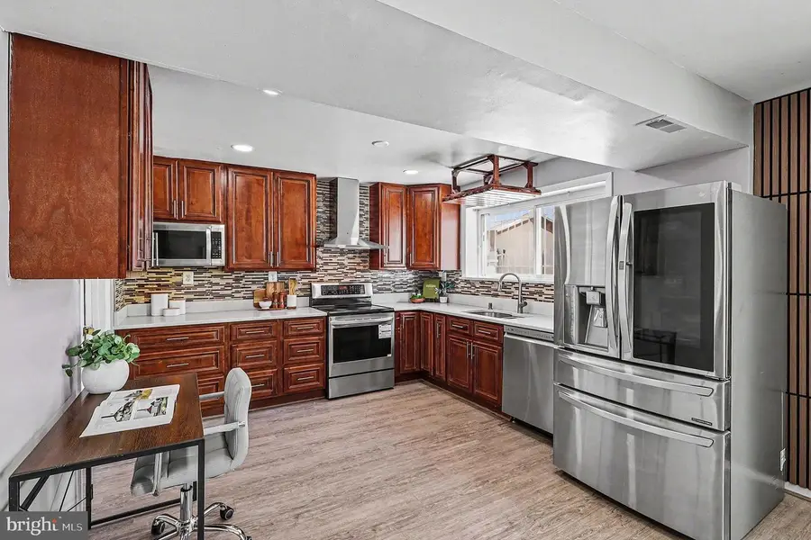 2402 24th St Se, Washington, DC 20020 - #3