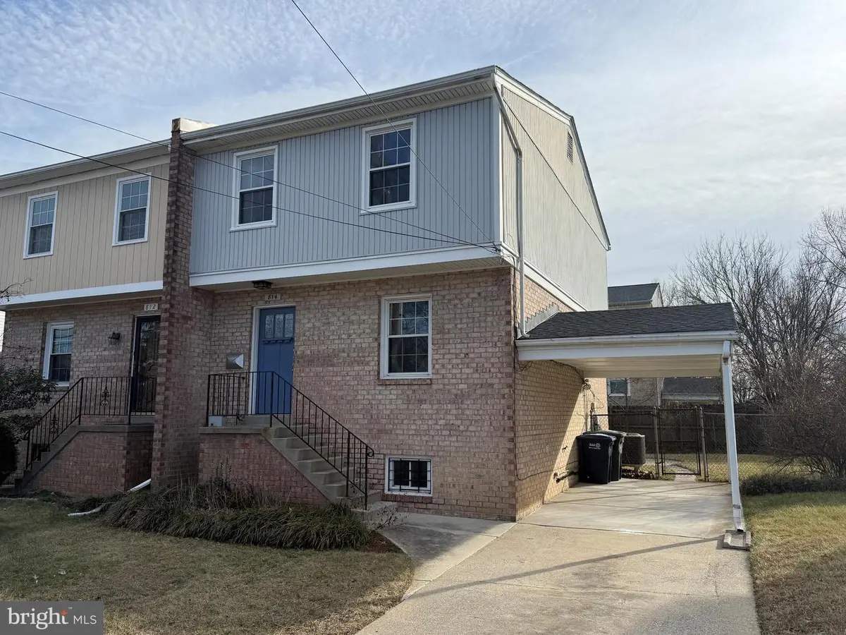 814 Geranium St Nw, Washington, DC 20012 - #1