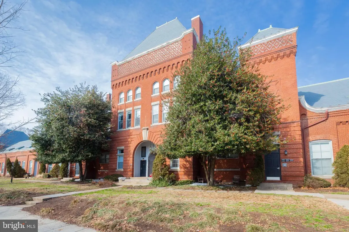 1432 East Capitol St Ne #1432, Washington, DC 20003 - #1