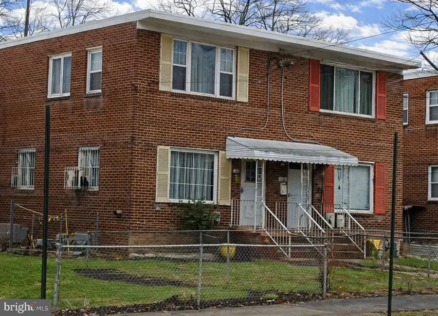 1525 Fort Dupont St Se, Washington, DC 20020 - #2