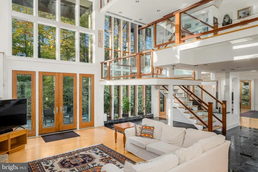 2807 Chesterfield Pl Nw, Washington, DC 20008 - #3