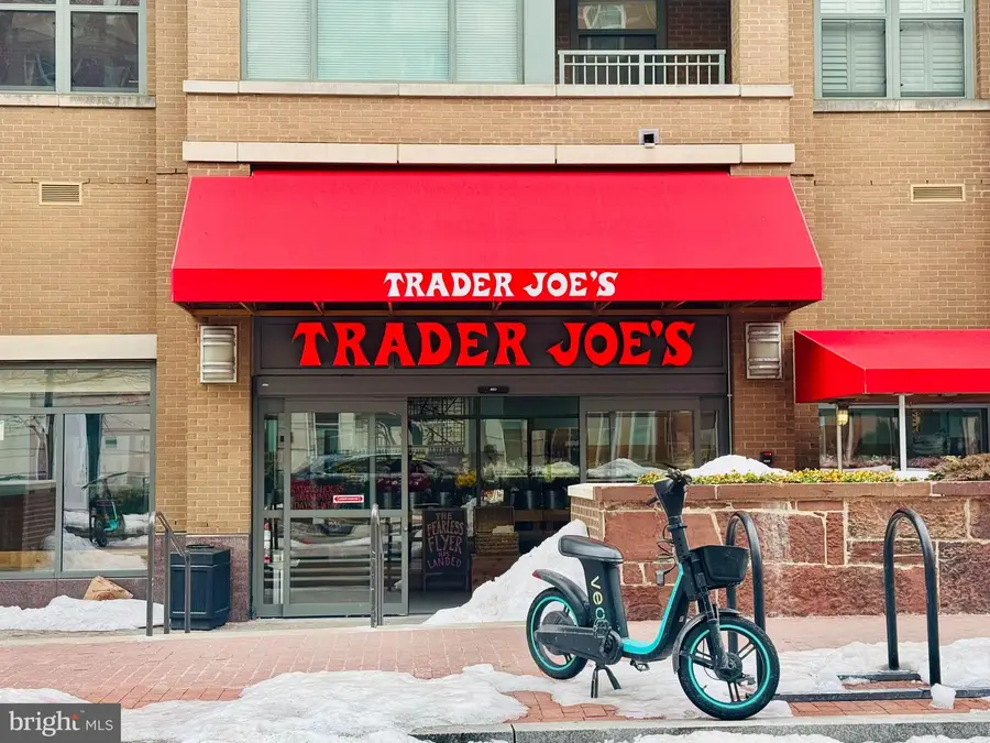 2425 L St Nw #509, Washington, DC 20037 - #3