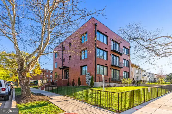 2019 M St Ne #ph9, WASHINGTON, DC 20002