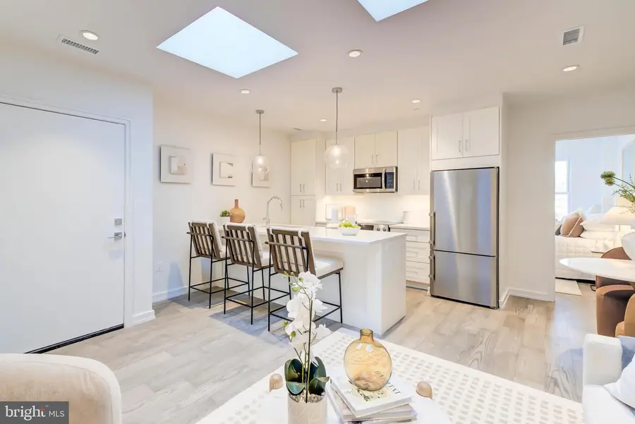 1357 Nicholson St Nw #6, Washington, DC 20011 - #2