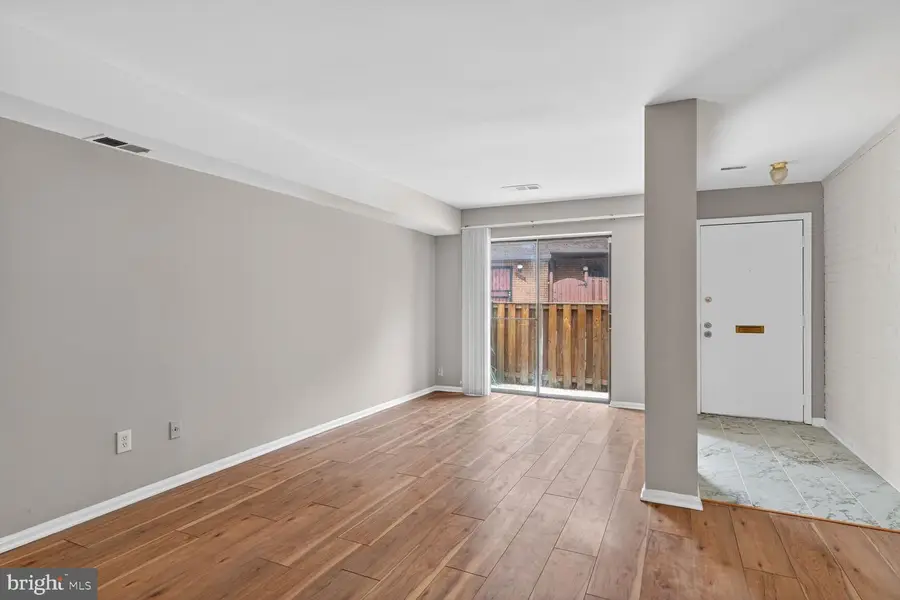 3446 Summit Ct Ne #3446, Washington, DC 20018 - #3