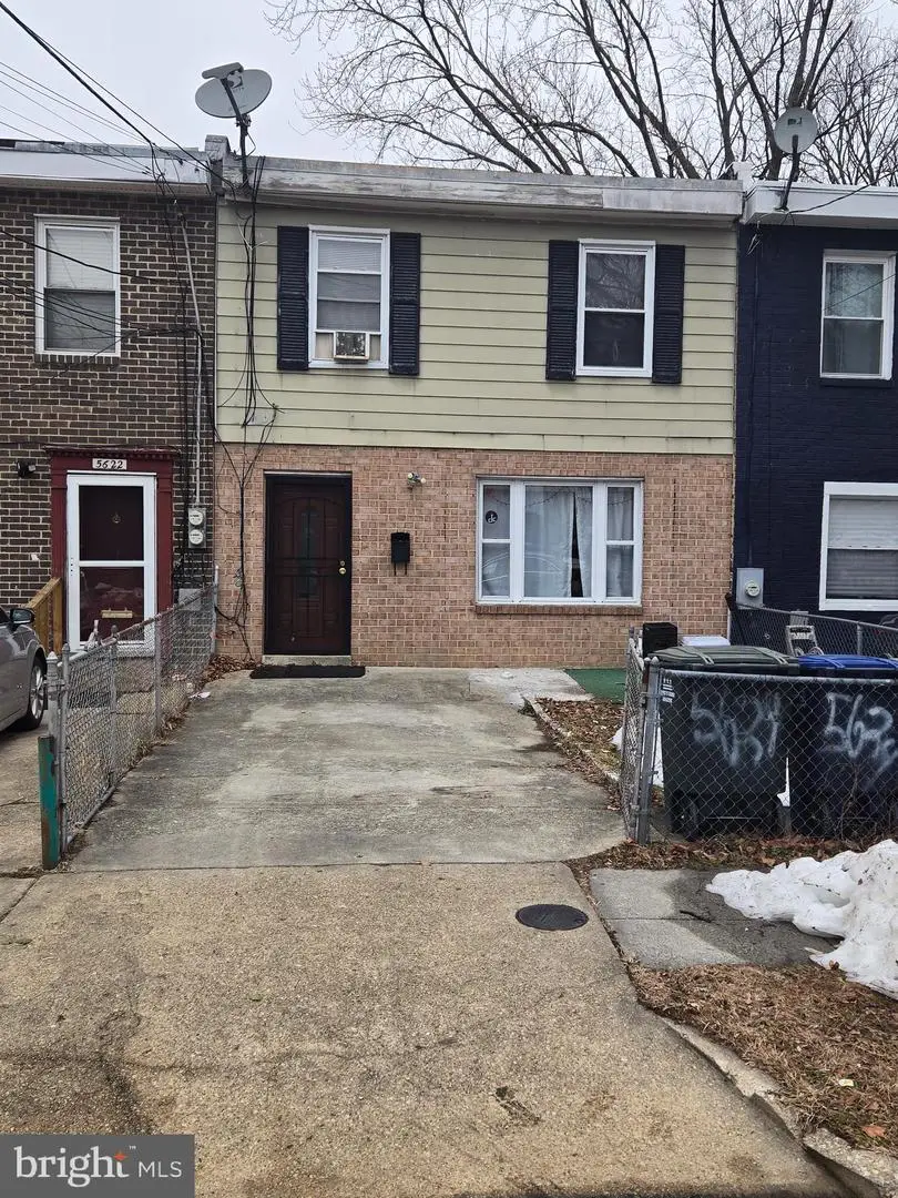 5624 Clay Pl Ne, Washington, DC 20019 - #1