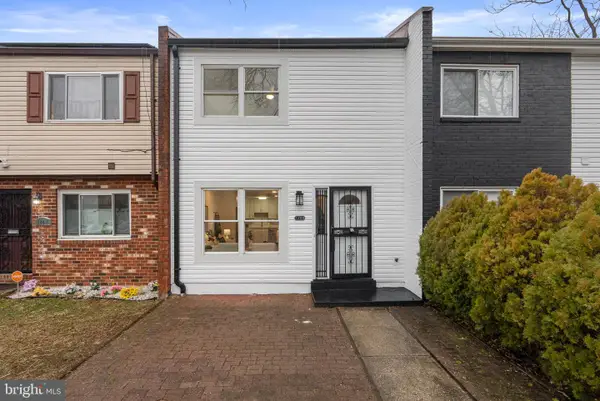 1266 Barnaby Ter Se, WASHINGTON, DC 20032