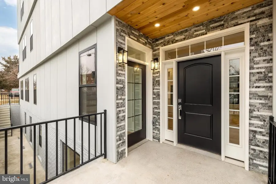 1516 Levis St Ne #1, Washington, DC 20002 - #3