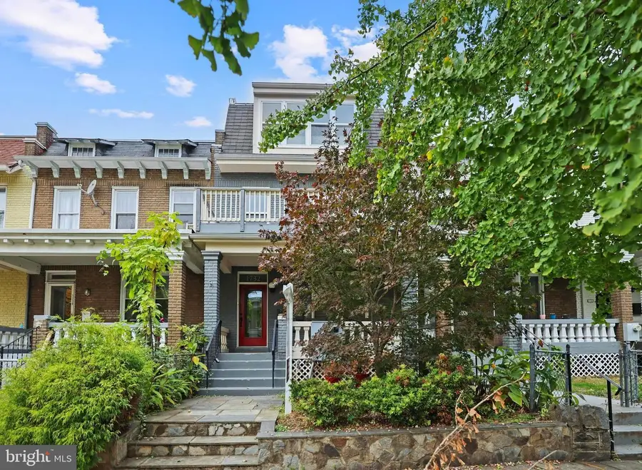 1732 Bay St Se #1, Washington, DC 20003 - #3