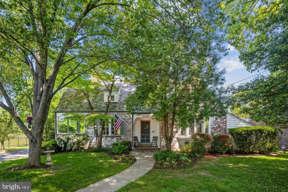4353 Verplanck Pl Nw, Washington, DC 20016 - #1
