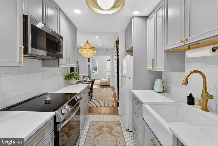 316 11th St Se, Washington, DC 20003 - #3