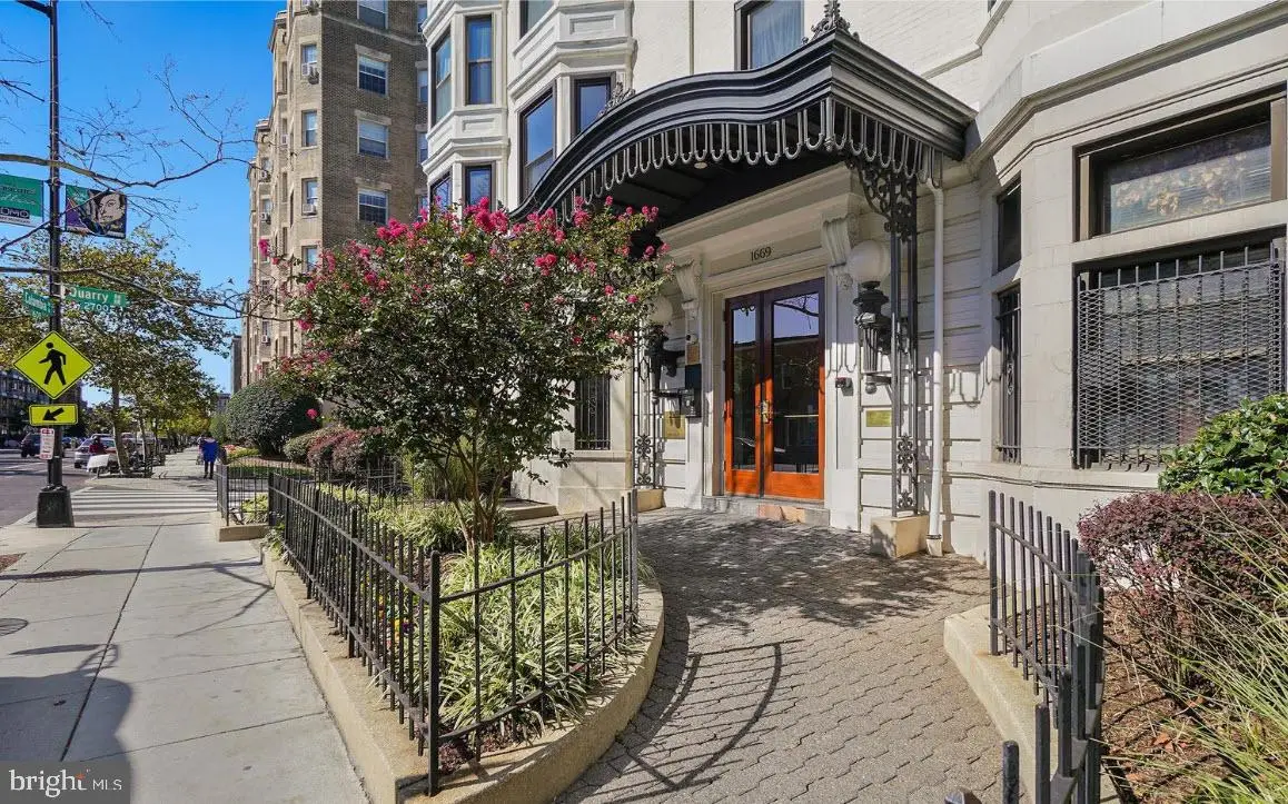 1669 Columbia Rd Nw #215, Washington, DC 20009 - #1