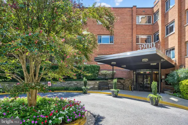 3900 Tunlaw Rd Nw #618, WASHINGTON, DC 20007