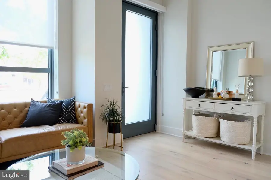 1211 Van St Se #th-1c, Washington, DC 20003 - #2