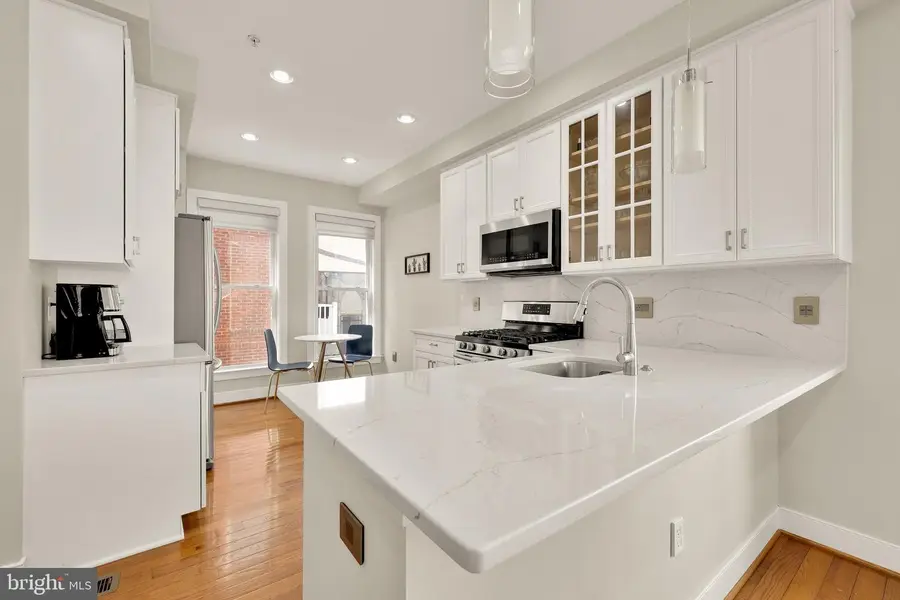 920 4th St Se, Washington, DC 20003 - #3