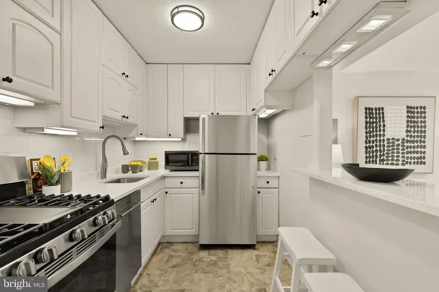 1301 20th St Nw #817, Washington, DC 20036 - #2