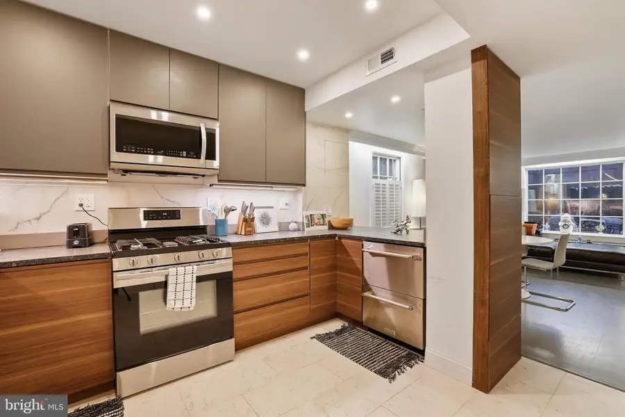 1233 Potomac St Nw, Washington, DC 20007 - #3