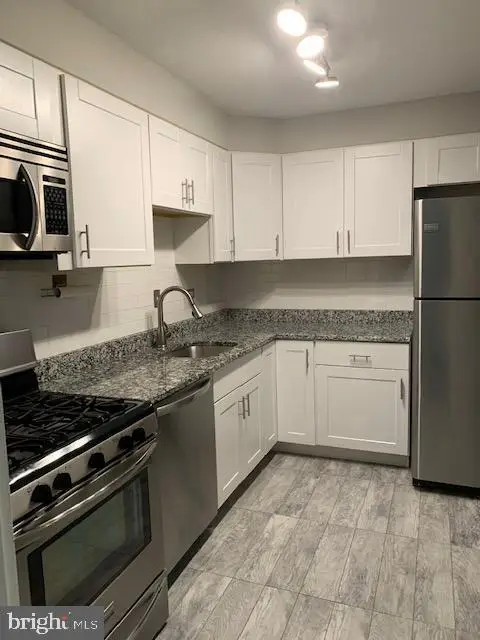 700 7th St Sw #406, WASHINGTON, DC 20024