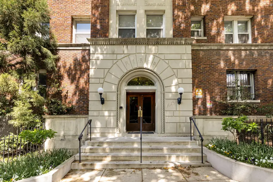1615 Kenyon St Nw #30, Washington, DC 20010 - #2