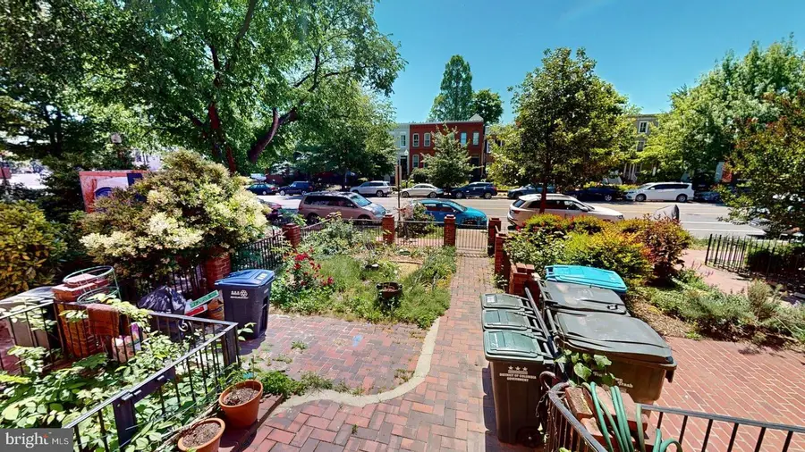 318 Maryland Ave Ne, Washington, DC 20002 - #2
