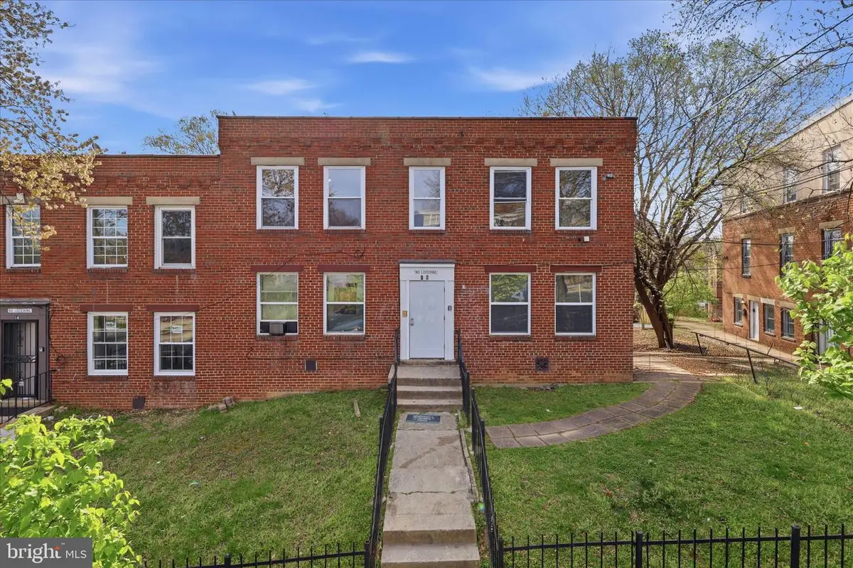 16 Galveston Pl Sw, Washington, DC 20032 - #1