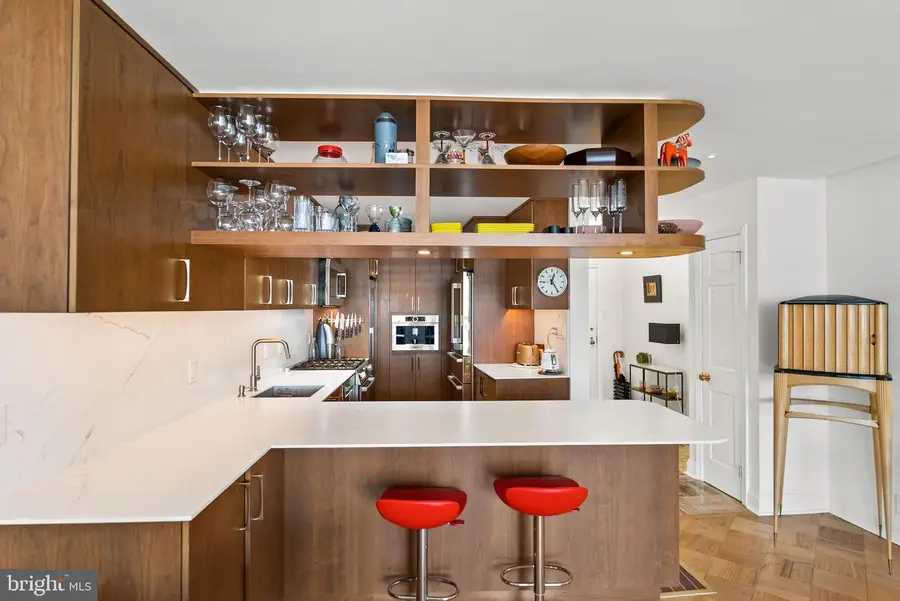 700 New Hampshire Ave Nw #1010, Washington, DC 20037 - #3