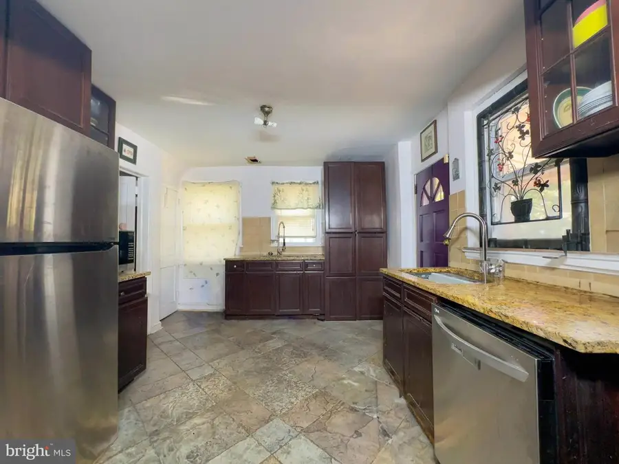 408 44th St Ne, Washington, DC 20019 - #2