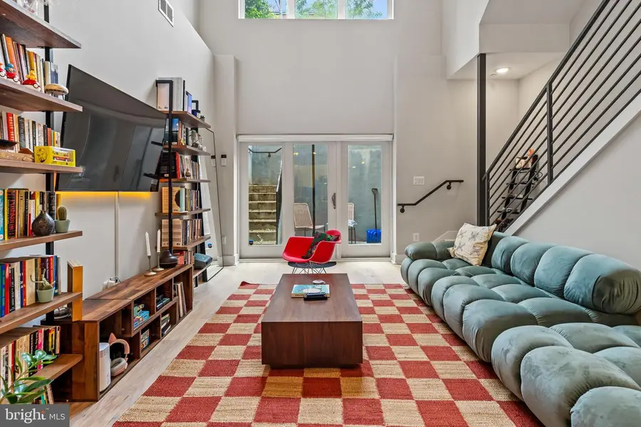 1223 Meigs Pl Ne #101, Washington, DC 20002 - #2